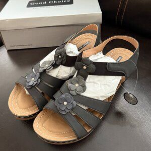 GOOD CHOICE Womens Black Flower Beck Toe Wedge Slip On Heeled Sandal sz 9.5